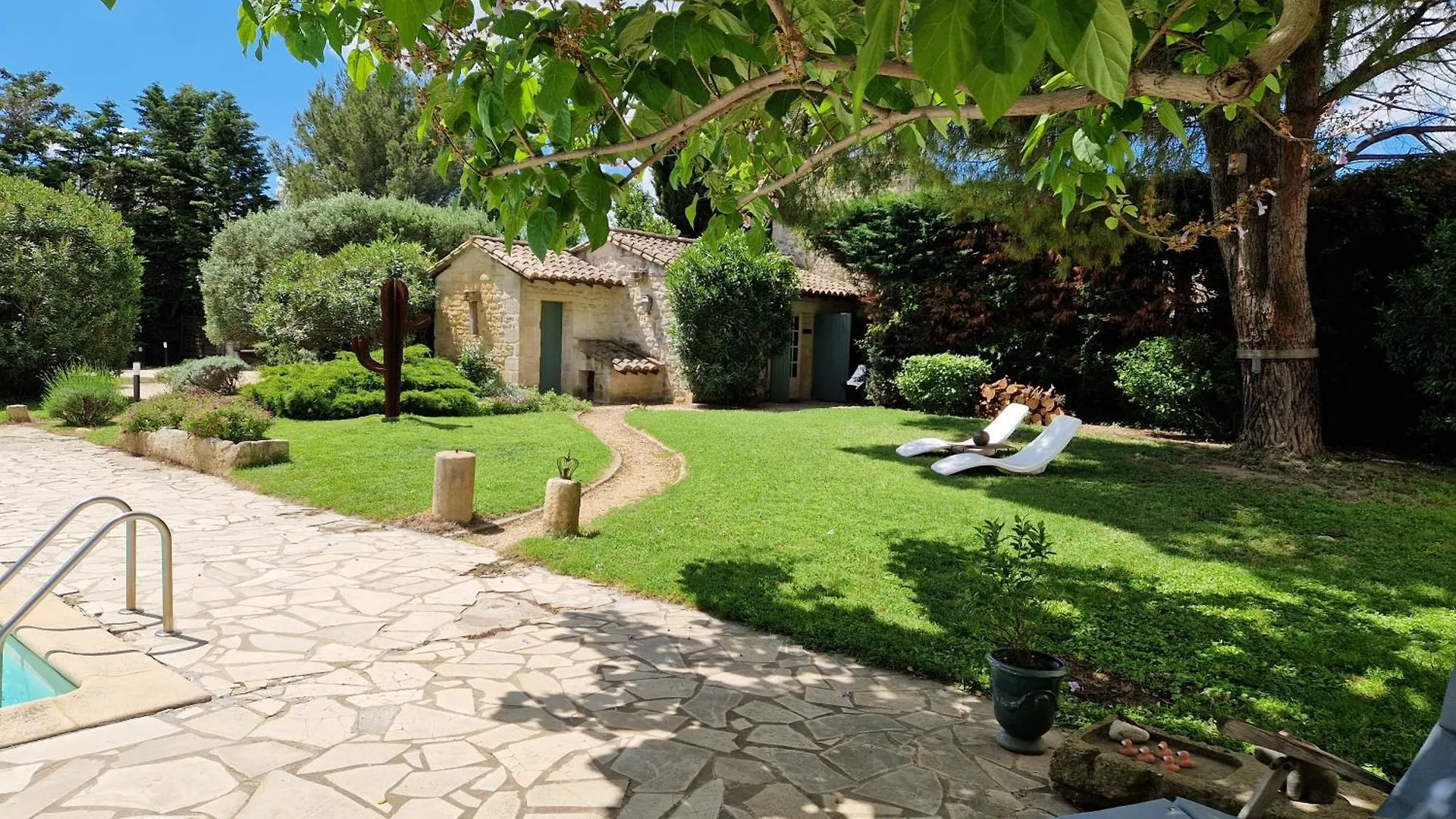 Mas Armelin Bed and Breakfast Tarascon